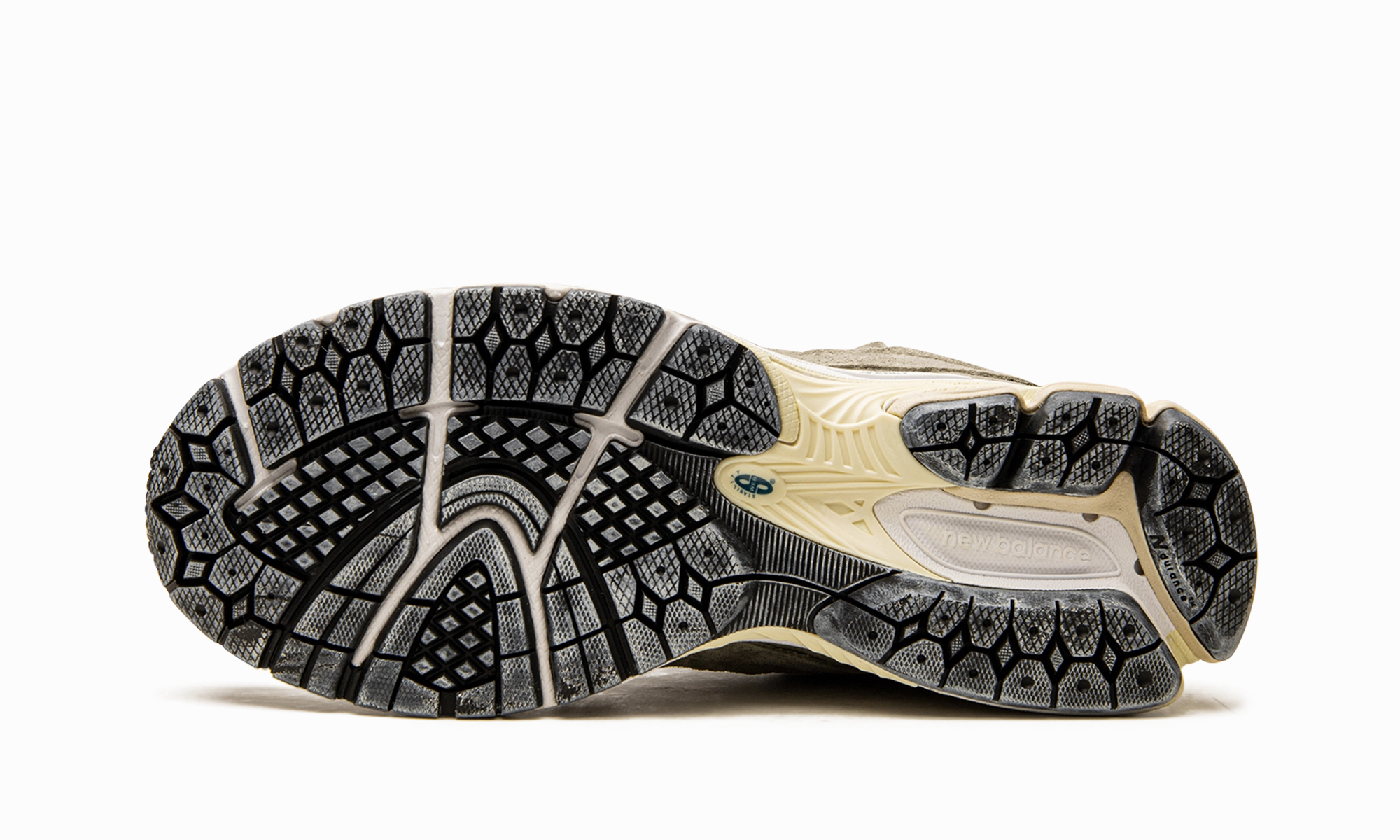 New Balance 530 Silver Grey 2002R "Protection Pack - Mirage Grey"