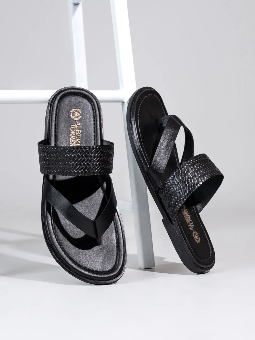 Caribou Tasman Slippers Alberto Torresi Men Black Office/Daily Wear Slippers