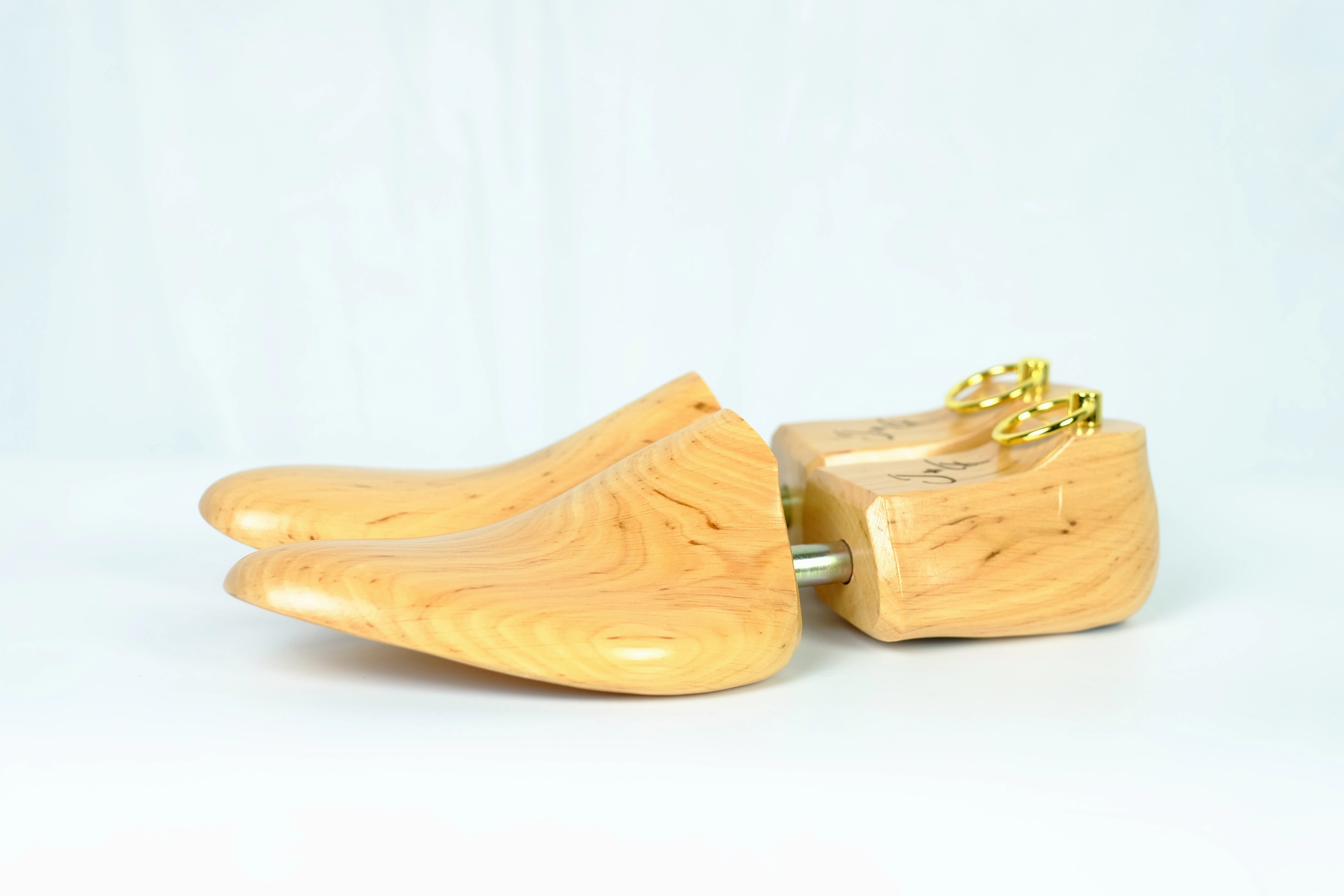 Alderwood Shoe Trees - Lightweight Version Natural - Brass Rings Ayrton Loafers