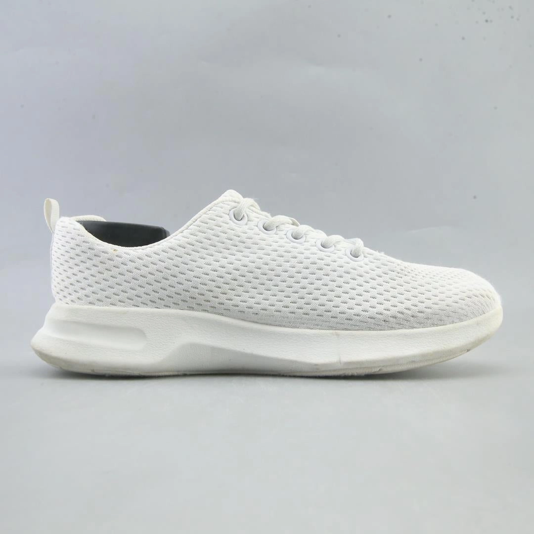 ATHLETIC WORKS MEMORY FORM Rad Running Shoes