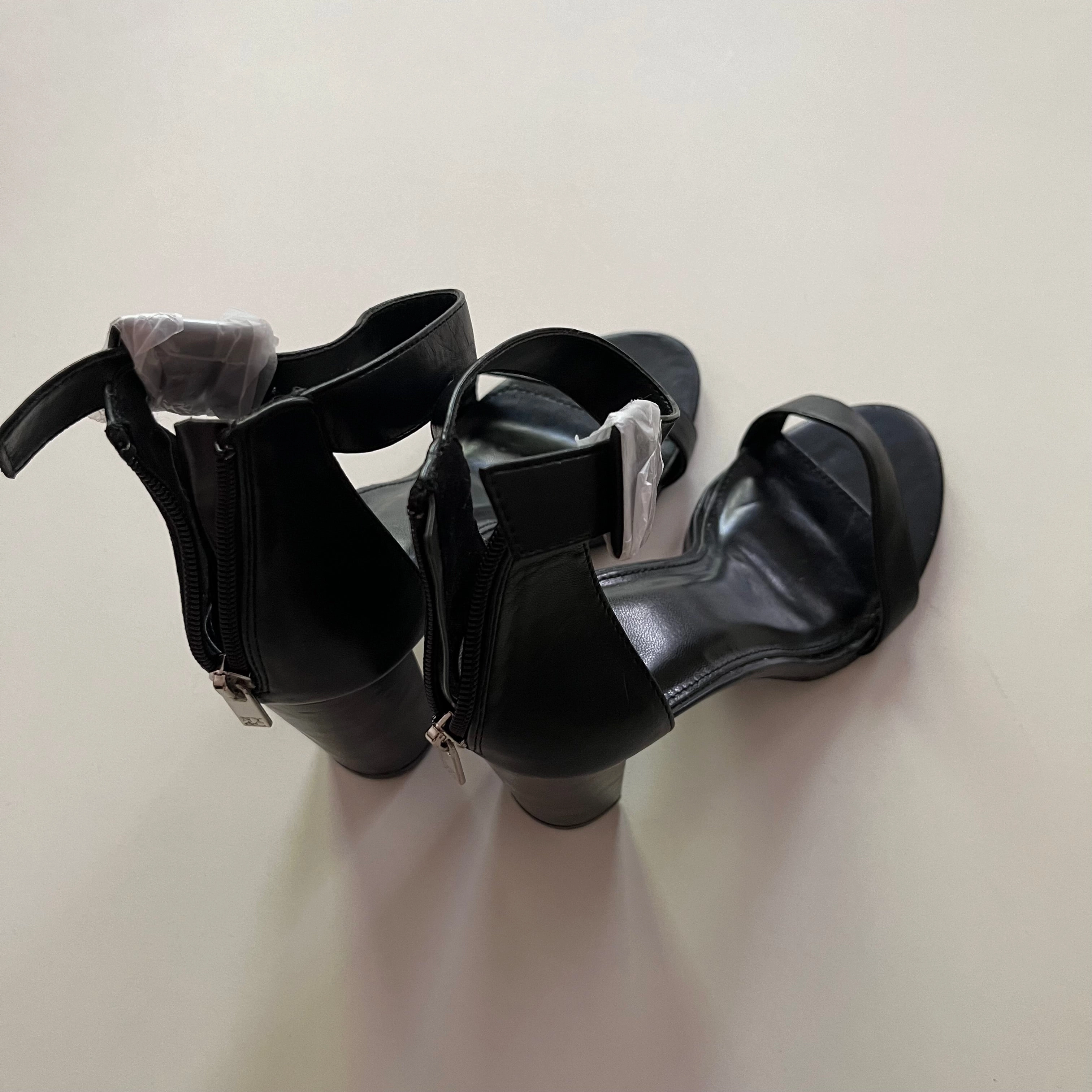 Shoes Heels Block By New York And Co In Black, Size: 8.5 Pink Haze New Balance 9060