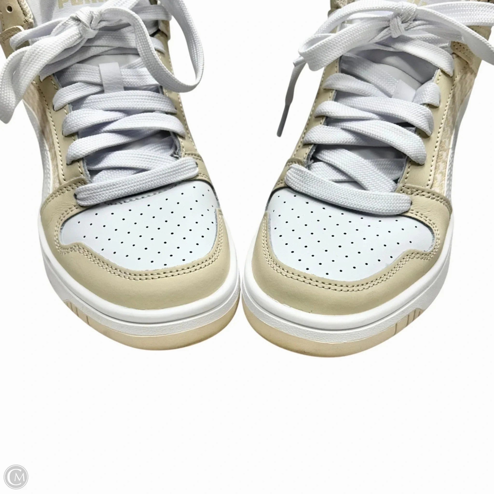 Puma Half Shoes Shoes Sneakers By Puma In Tan & White, Size: 7