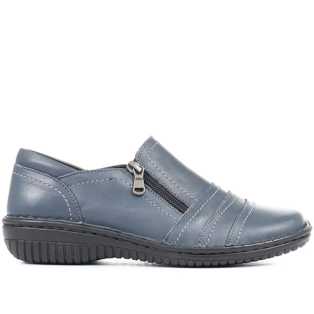 Leather Slip On Shoes for Women - HAK23014 / 308 135 - Navy 3989 Vintage Made In England Brogue Shoes