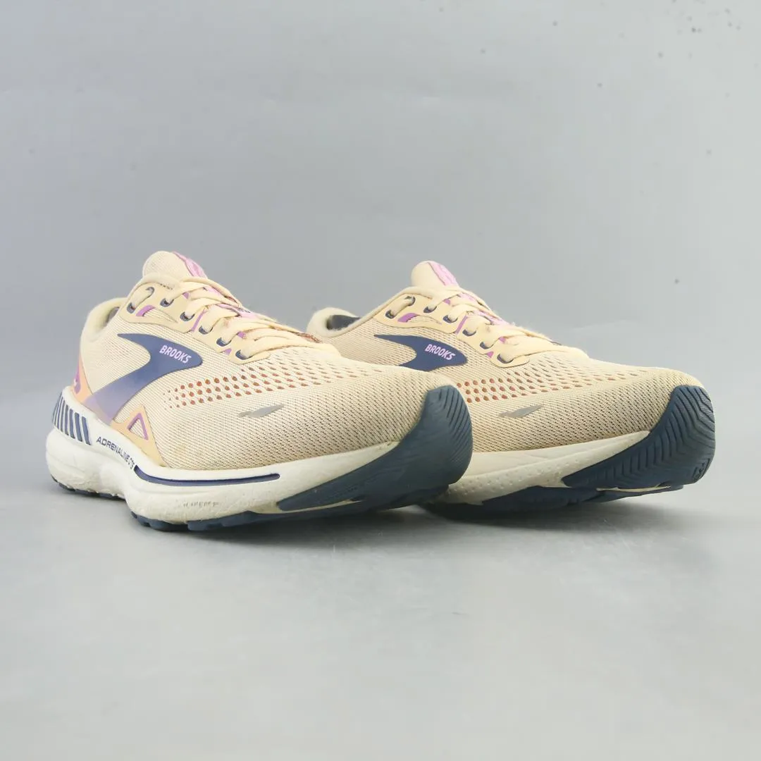 Running Shoes With The Most Cushion BROOKS ADRENALINE GTS 23