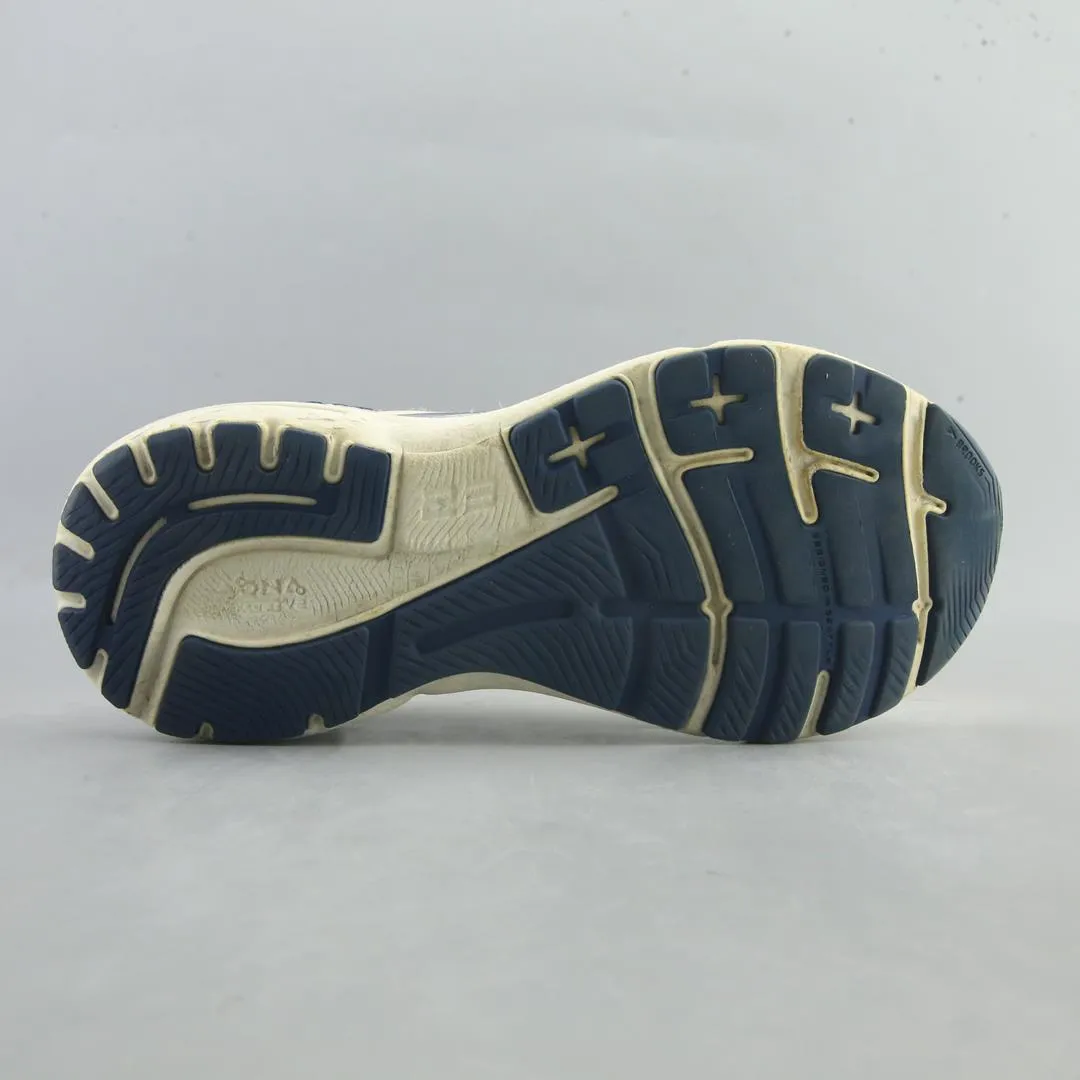 Walking Shoes Or Running Shoes BROOKS ADRENALINE GTS 23