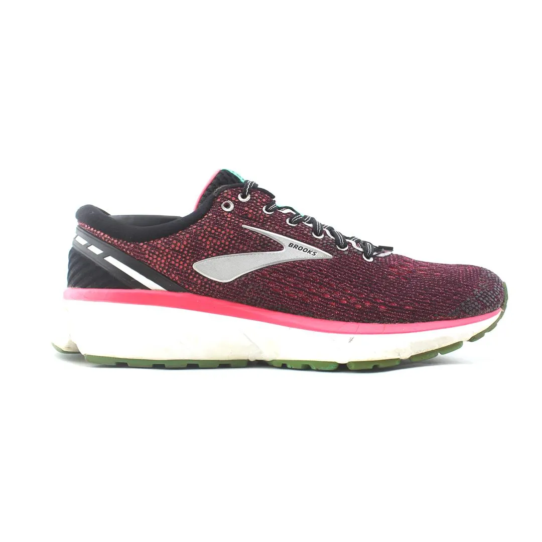 Hiking Vs Running Shoes BROOKS GHOST 11