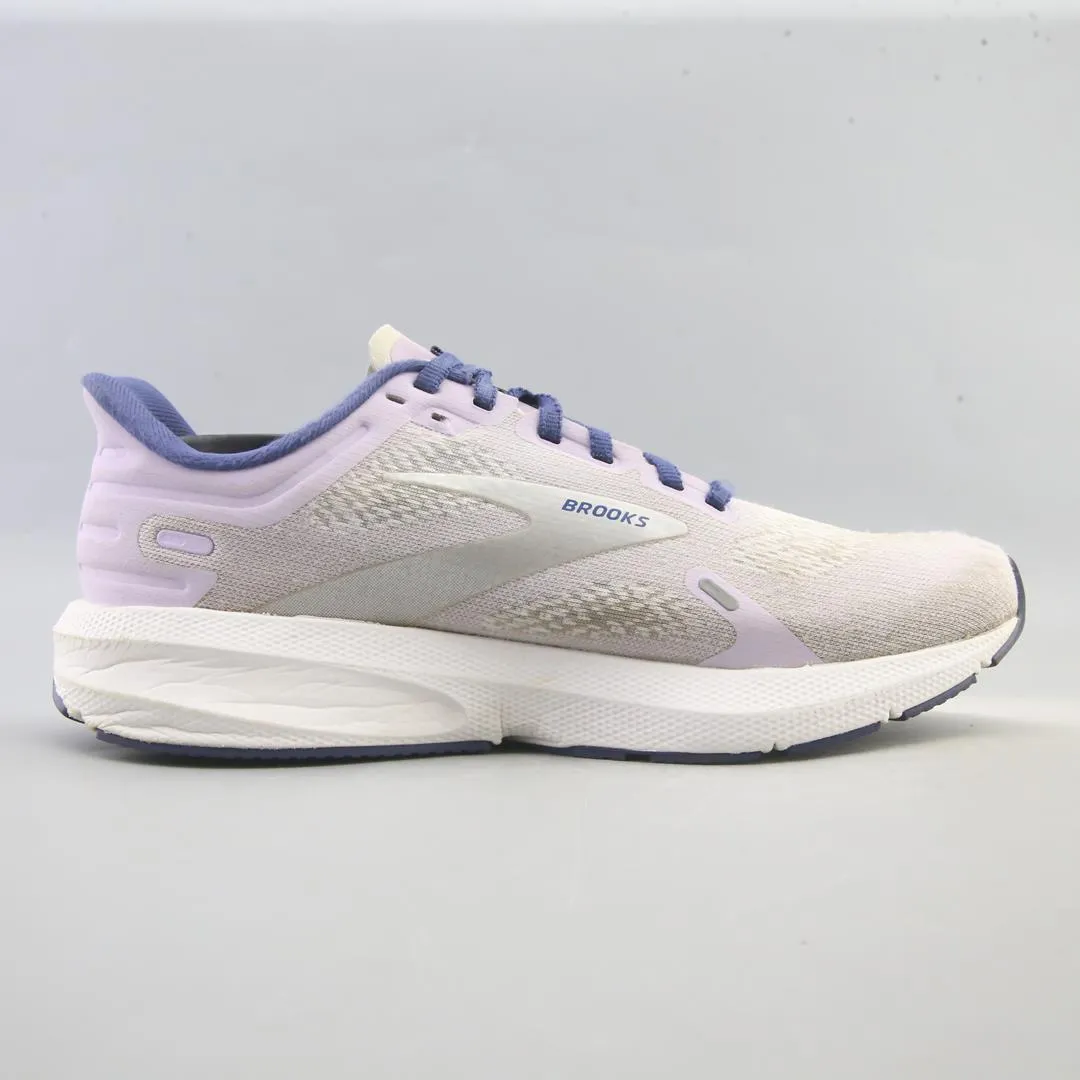 BROOKS LAUNCH 9 Shoes That Run Wide