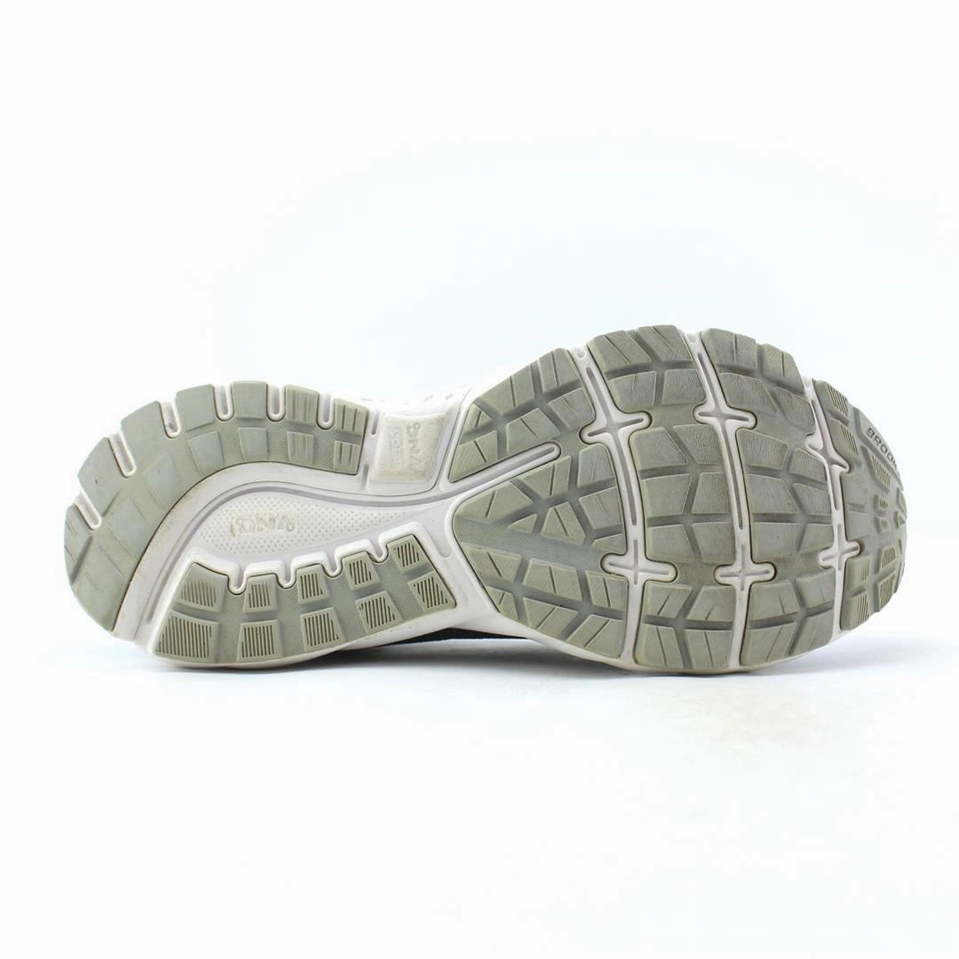 Aesthetic Running Shoes BROOKS GHOST 11