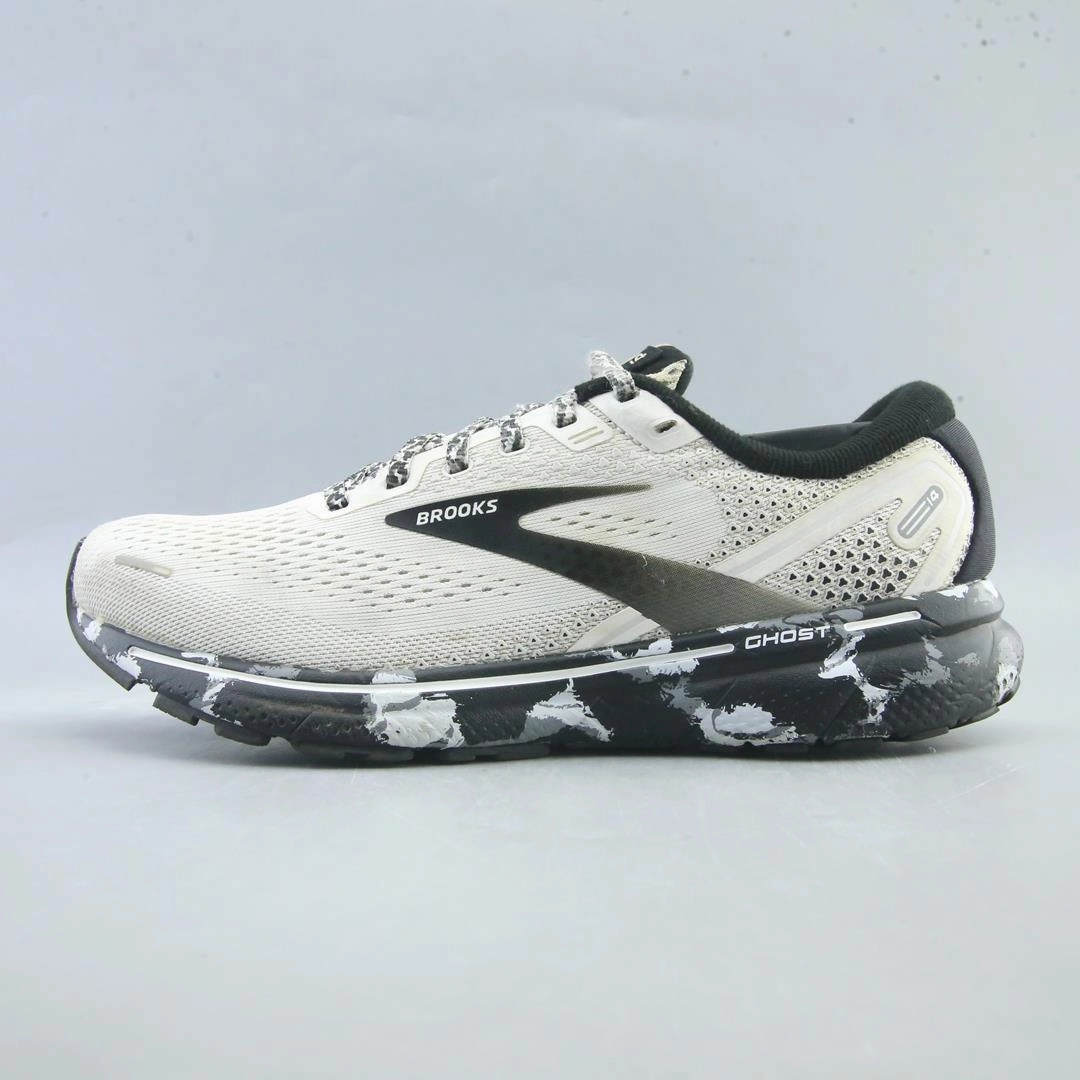 On The Roger Clubhouse Shoes BROOKS GHOST 14