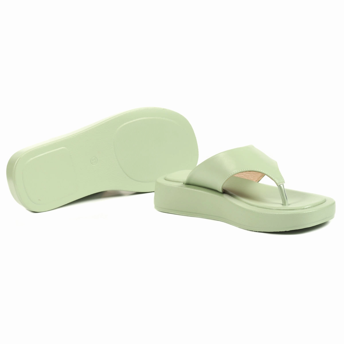 MACY MRTH Wash Slippers