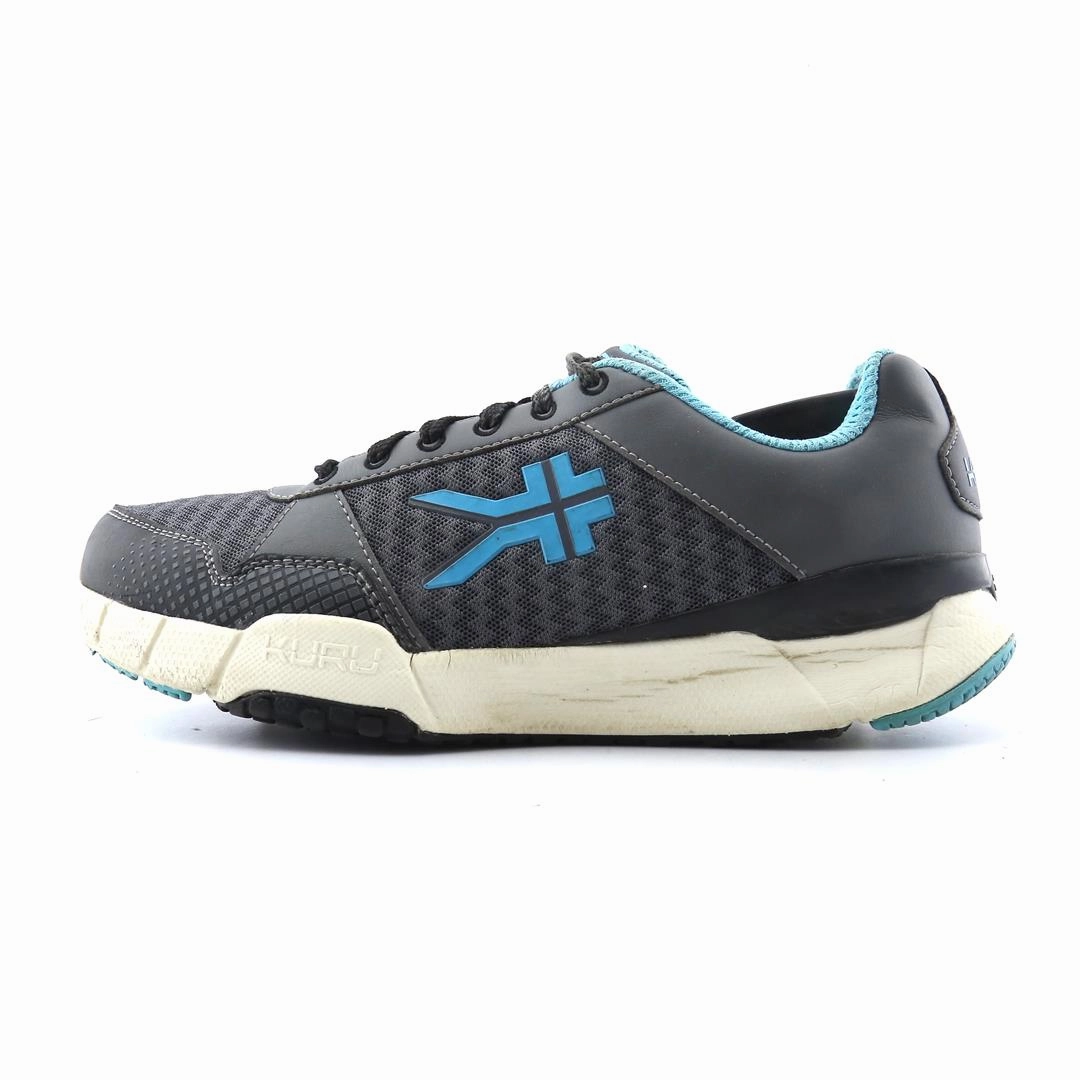 Good Looking Running Shoes KURU QUANTUM