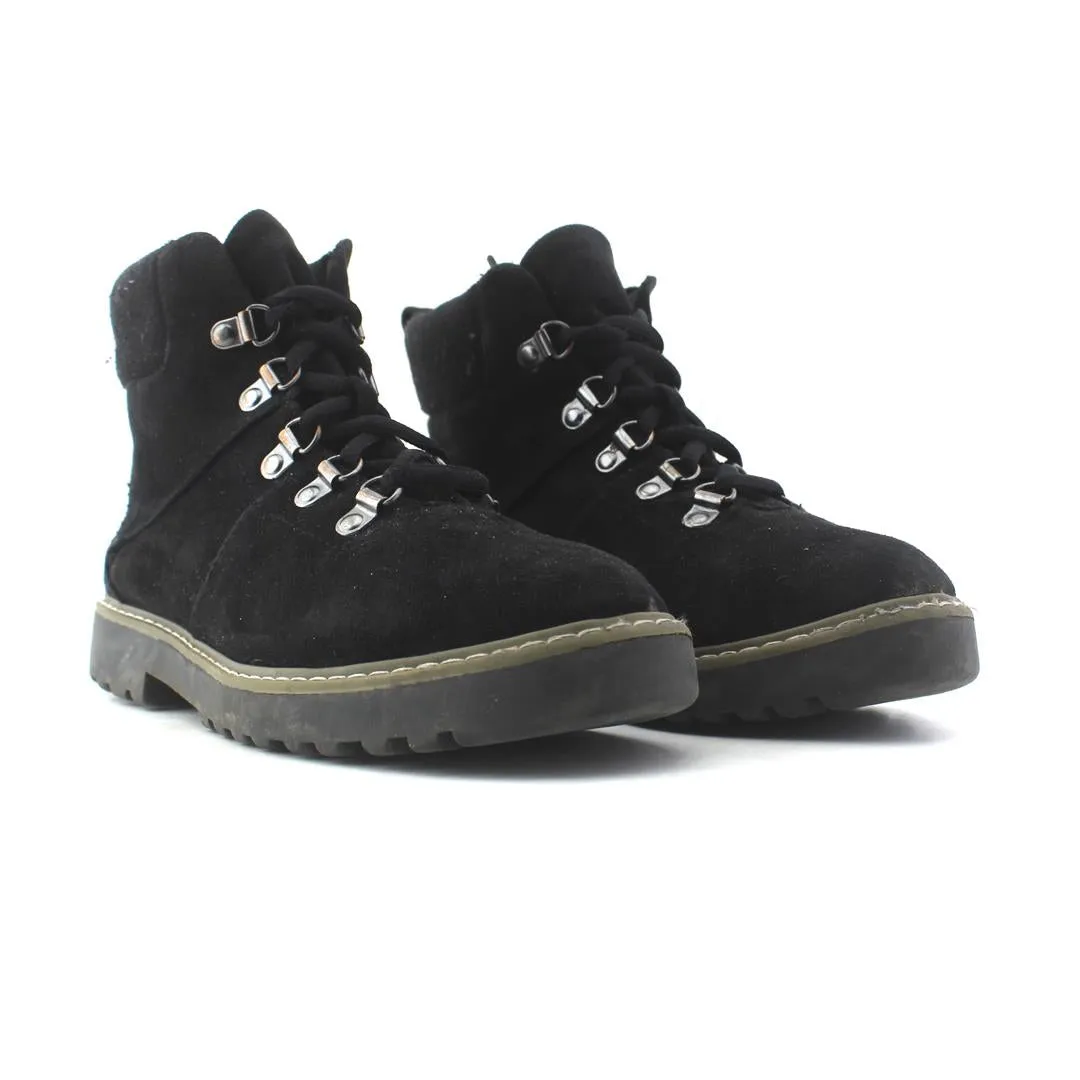 CLIFFS . Lace Up My Shoes