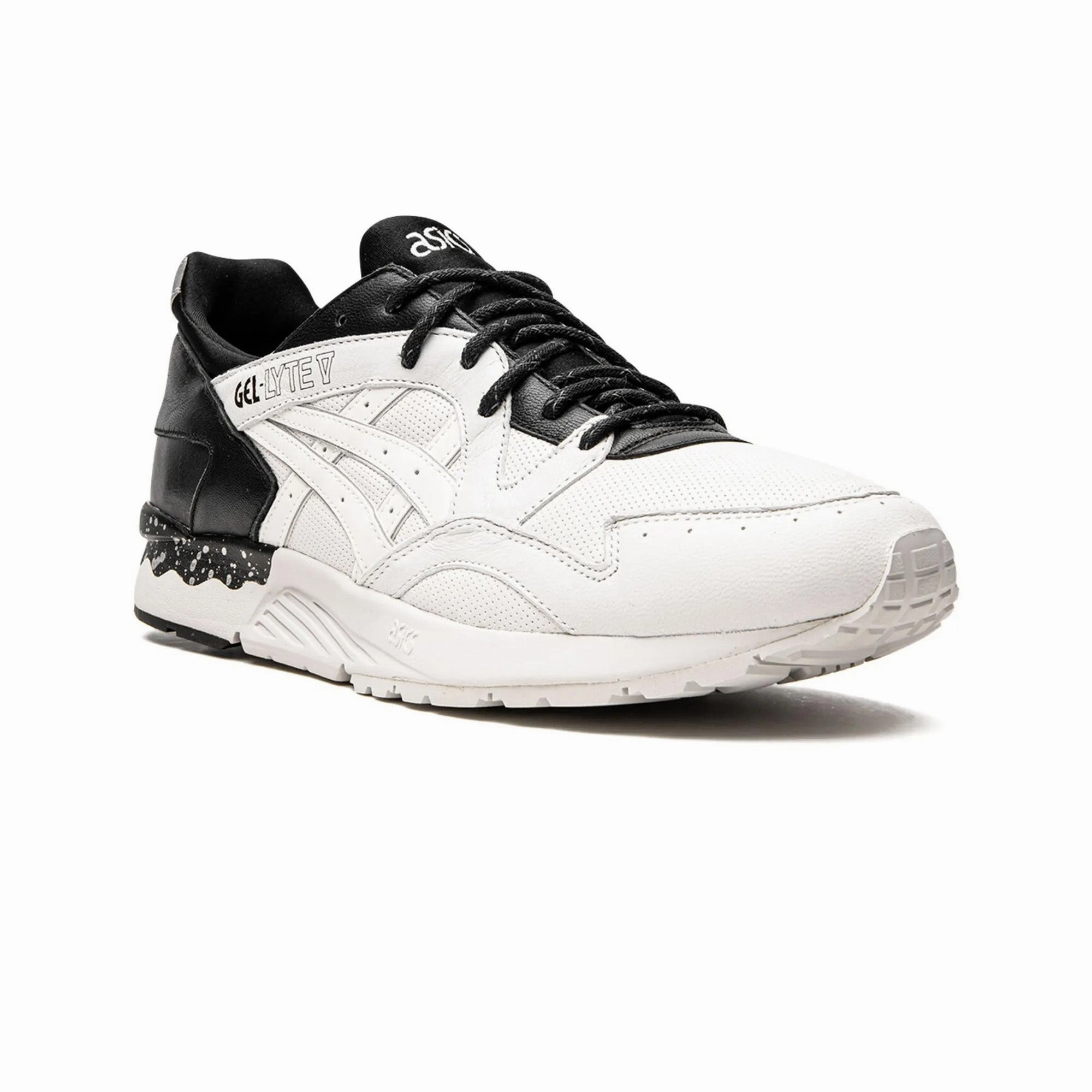 ASICS Gel-Lyte V x Monkey Time Comparable To Asics Novablast 4