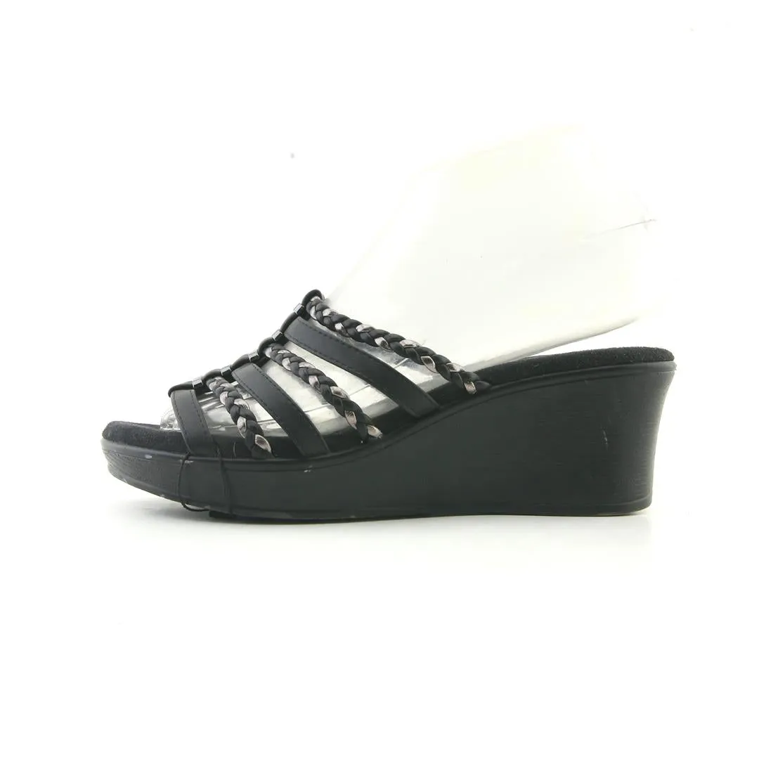 CROFT & BARROW . Brogues Women Outfit