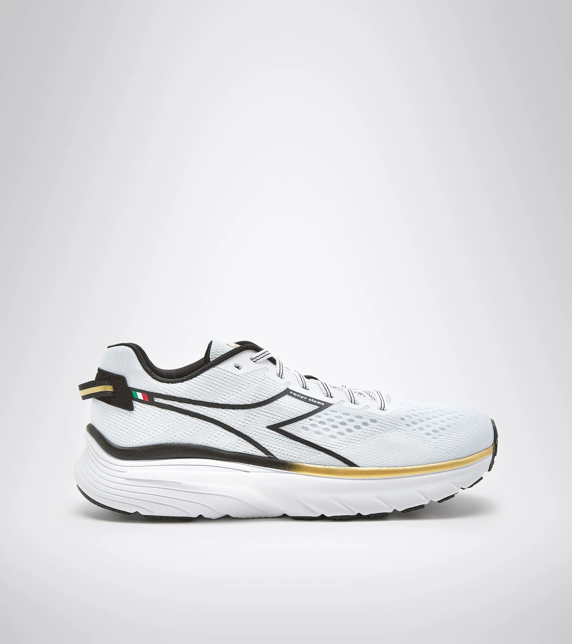 Diadora Mens Equipe Atomo (101.178051) Best Running Shoes For Long Distance Runners