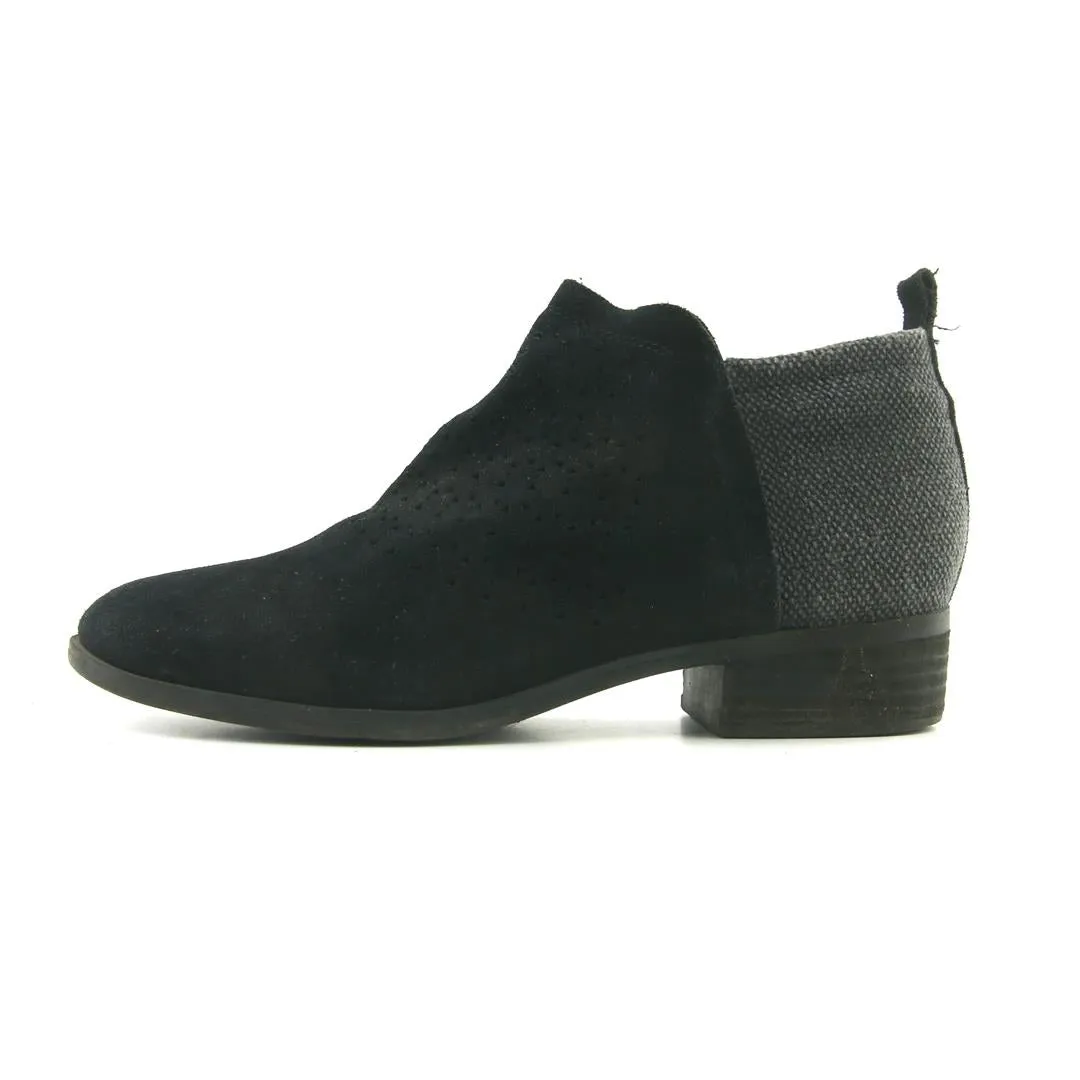 Extra Wide Oxfords TOMS  DEIA RADIAL