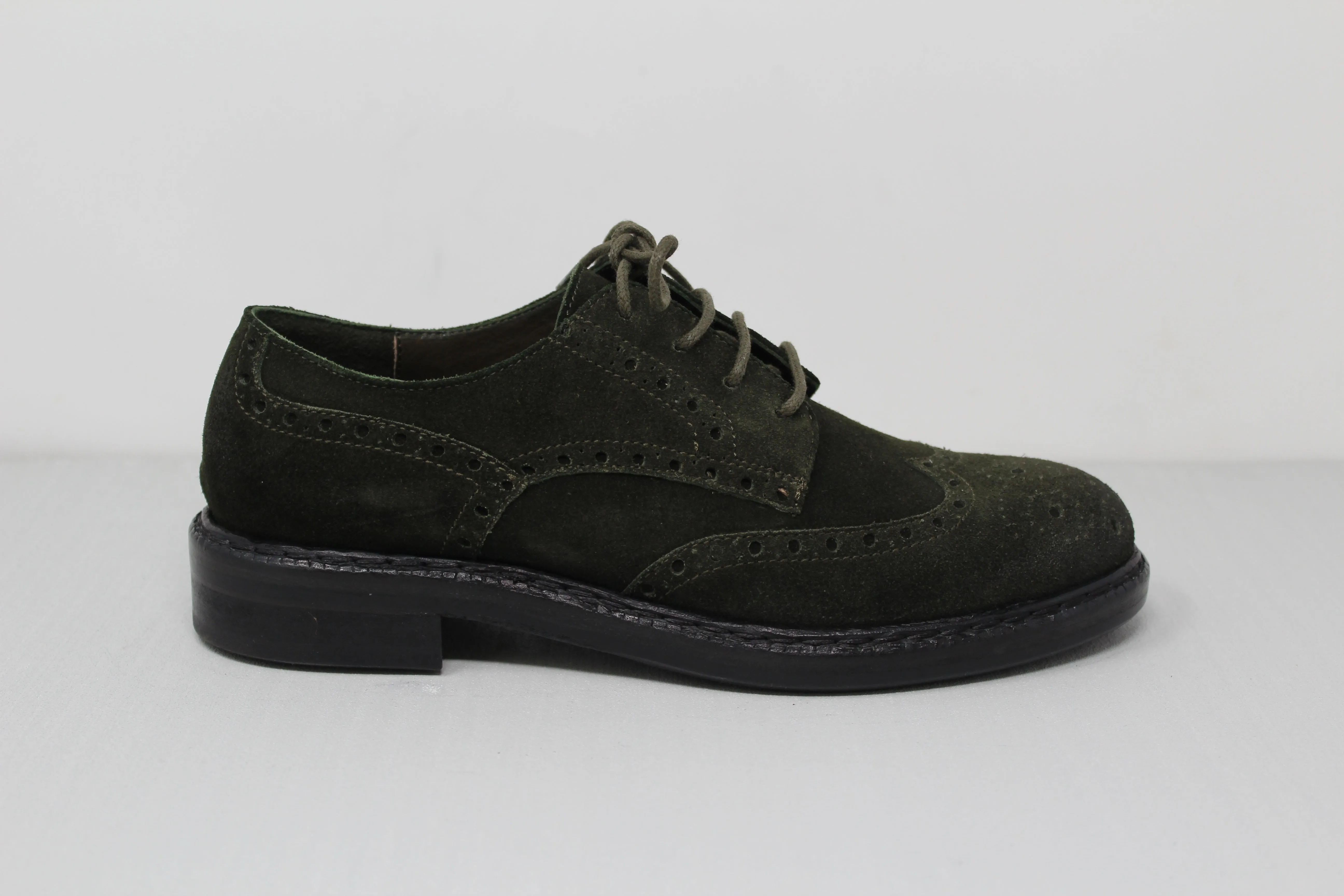 W6027 Grand Court Lace-up Shoes