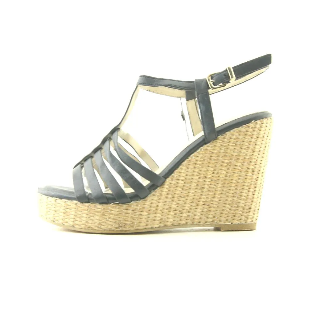 TAMARIS CYNARA Brogues With Socks