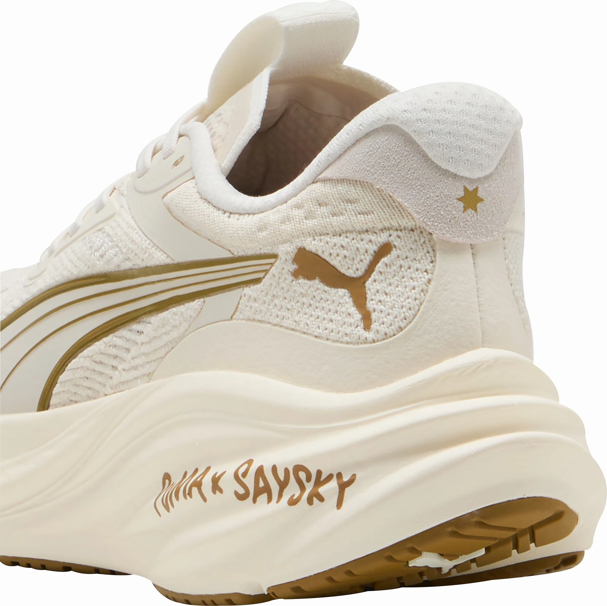 Grey Suede Puma Shoes Puma Magnify Nitro 3 X SAYSKY Womens Running Shoes - Cream