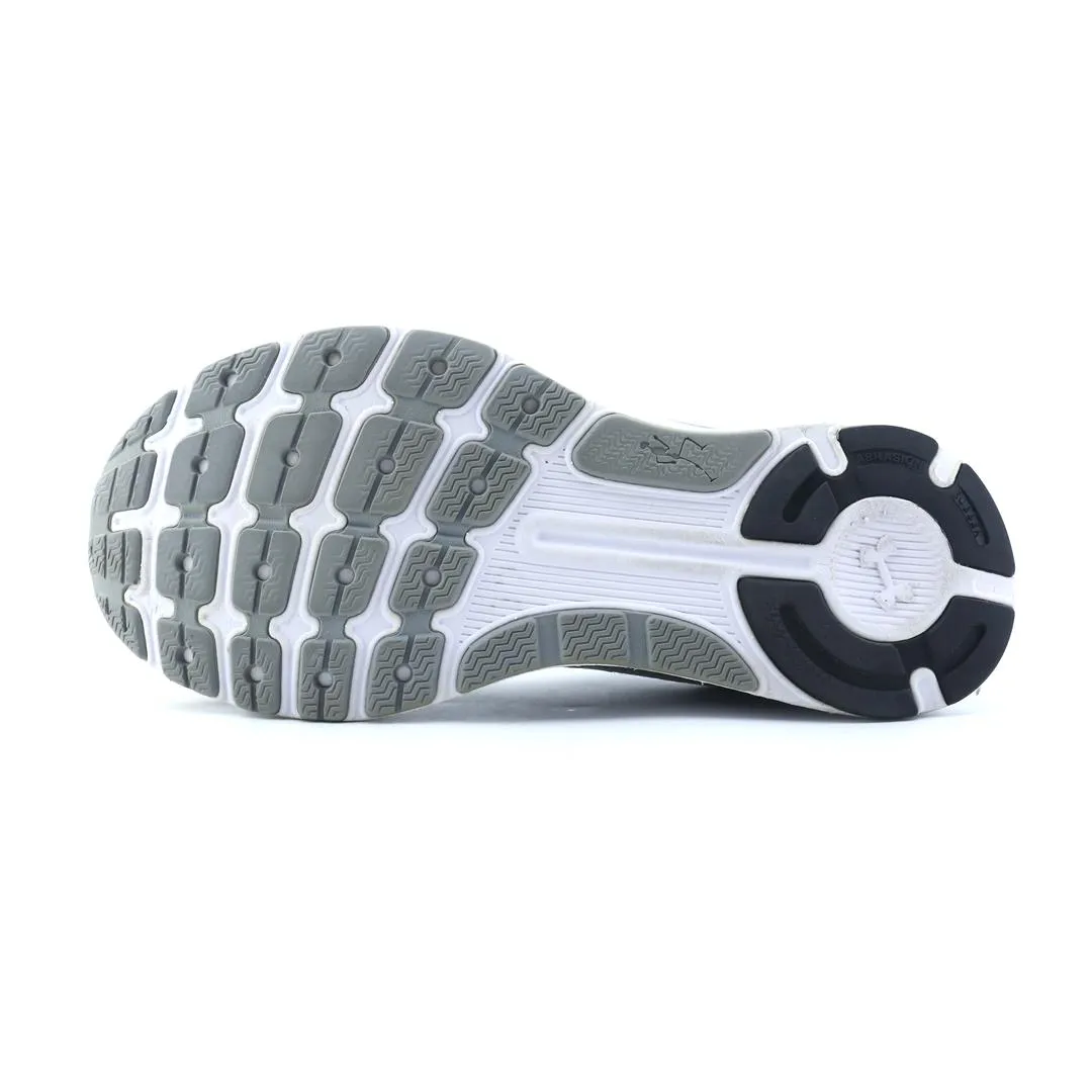 UNDER ARMOUR  CHARGED BANDIT On Running Shoes Sale