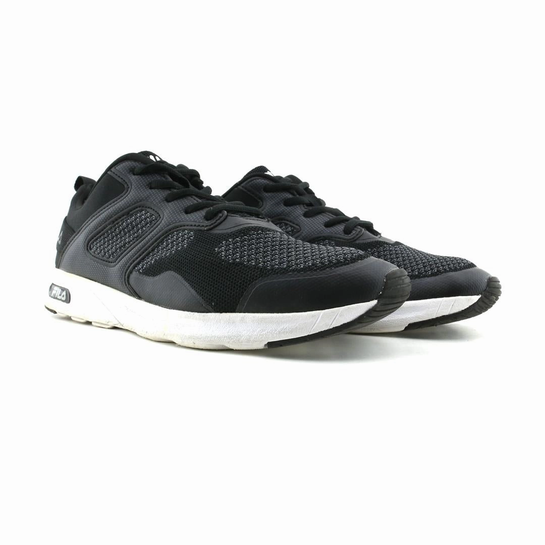 FILA MEMORY FORM FRAME V6 On Running Shoes Near Me