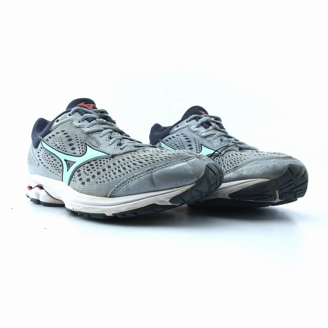 MIZUNO WAVE RIDER 22 Best Tennis Shoes For Running