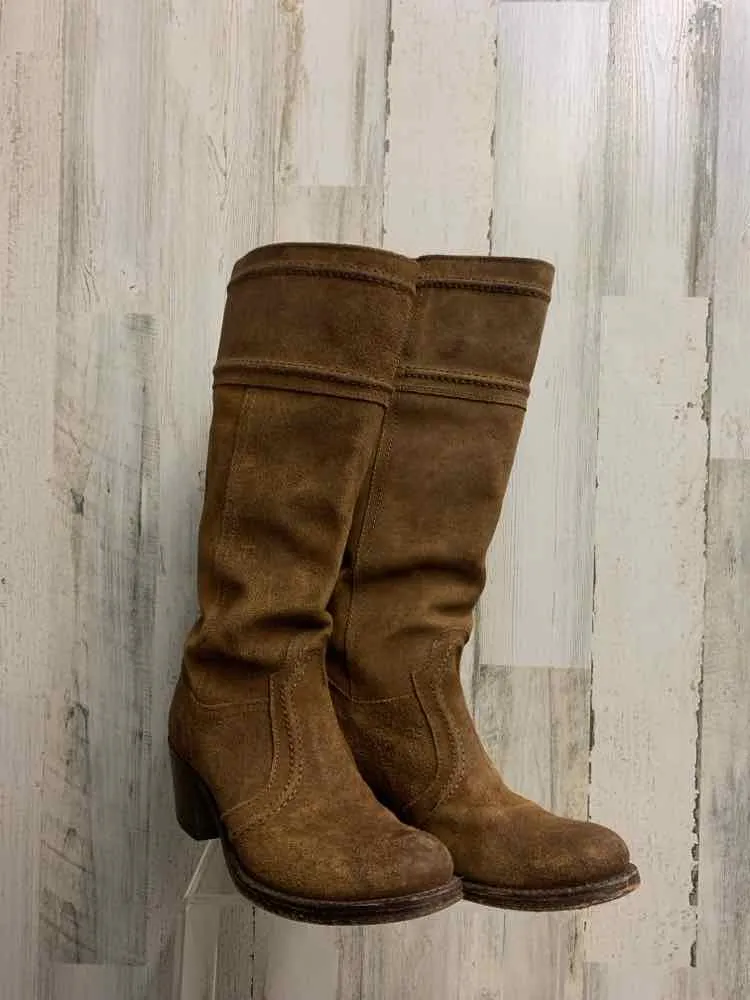 Ladies Winter Boots FRYE SHOES 7 NUBUCK Suede Tall Boots NUBUCK SUEDE TALL BOOTS W/ STACKED HEEL