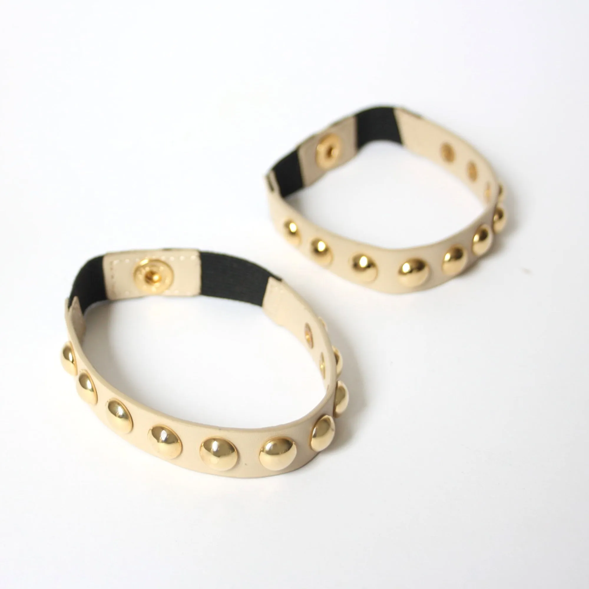 2.zerogrand Stitchlite Oxford Golden Studs Cream