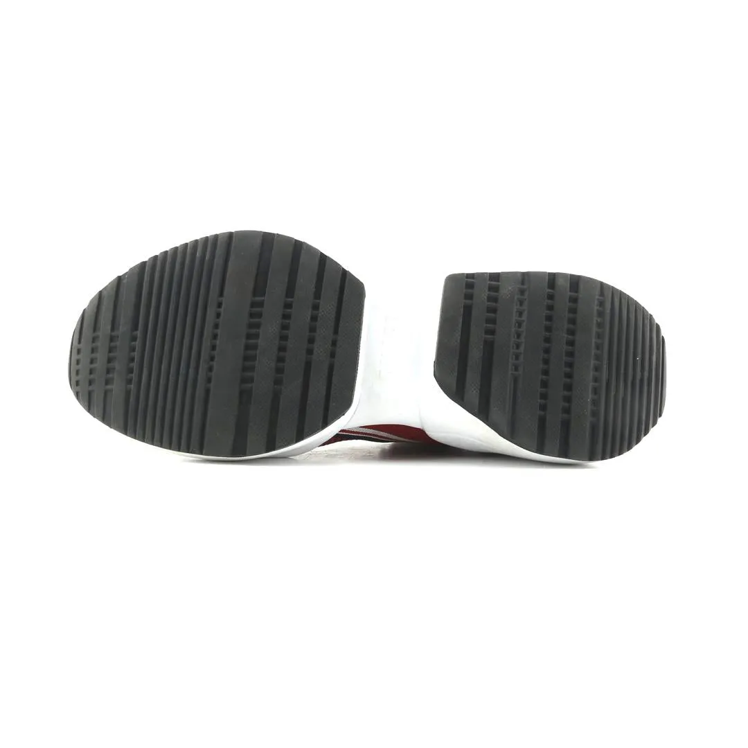 Saucony Running Shoe GUESS .