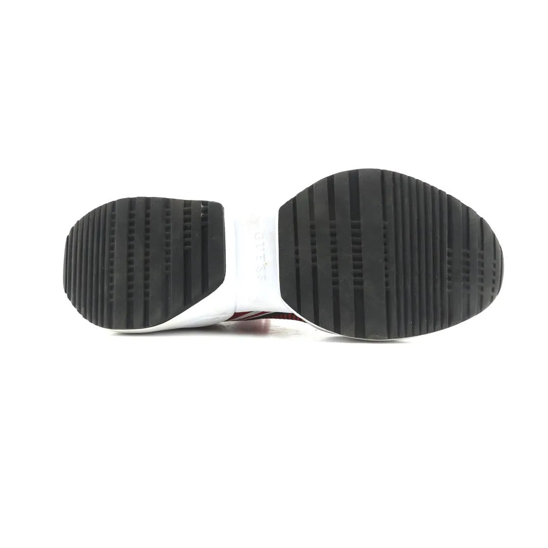 Q C Running Shoes GUESS .