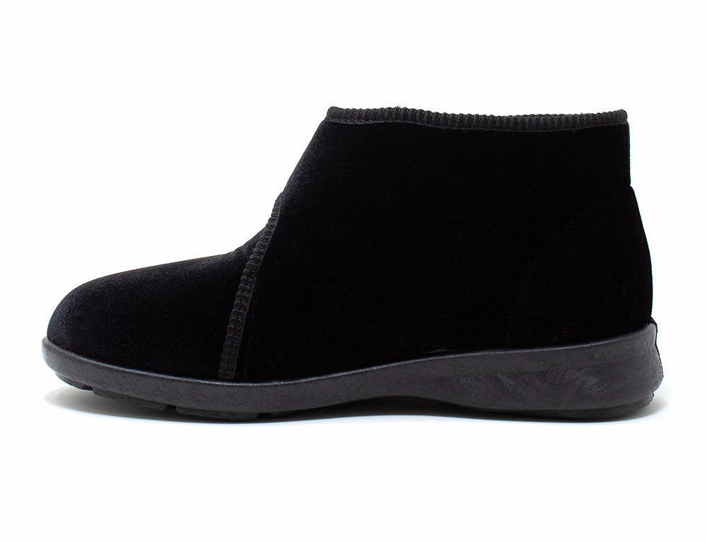 Womens Adjustable Tern Black Slippers Minimalist Slides