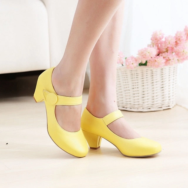 Toe Women's Mary  Jane Yellow Shoes Round