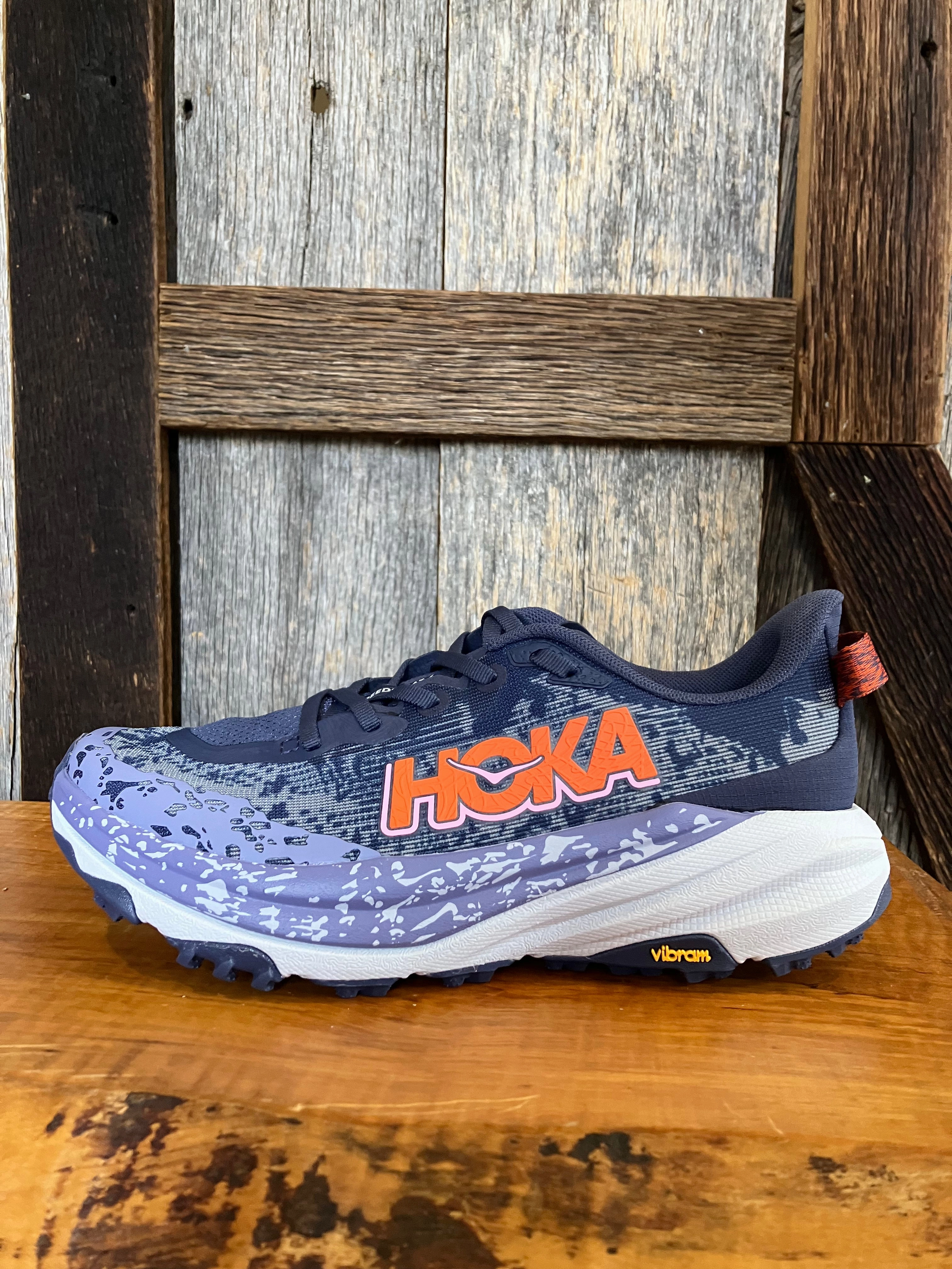 W Hoka Speedgoat 6 Nursing Shoes