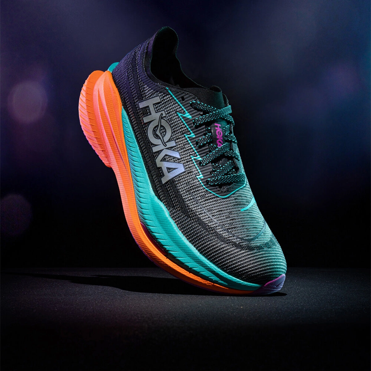 Hoka Mach X 2 Womens | Black / Electric Aqua Lake Mary