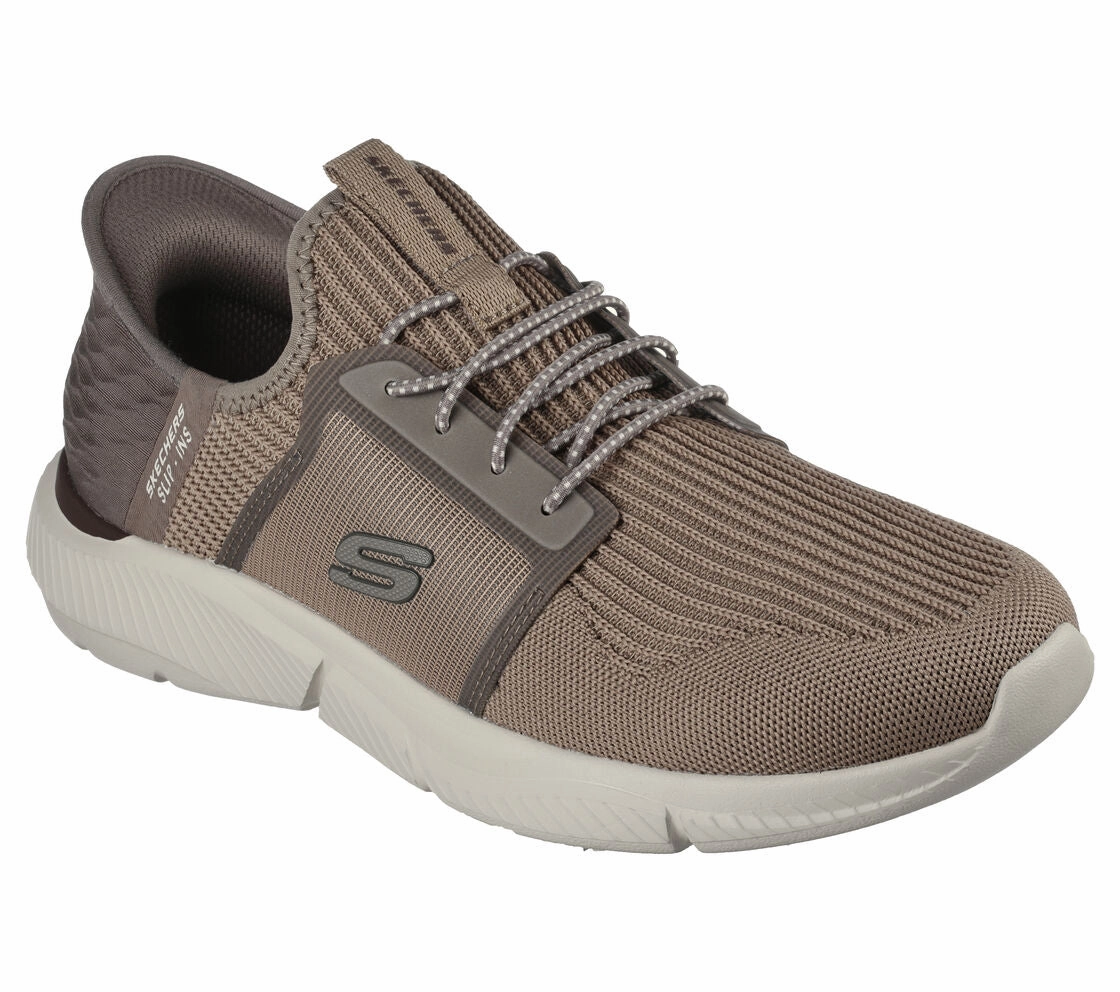INGRAM - BRACKETT - TAUPE Broques Shoes