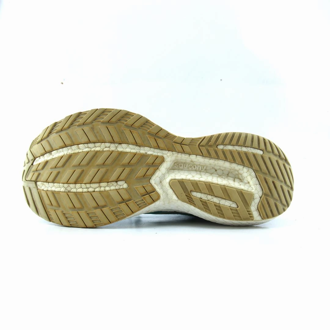 Running In Lifting Shoes SAUCONY TRIUMPH 19