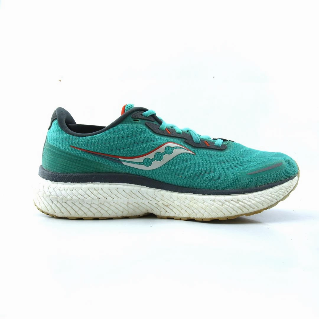 SAUCONY TRIUMPH 19 Best Running Shoes For Achilles Pain