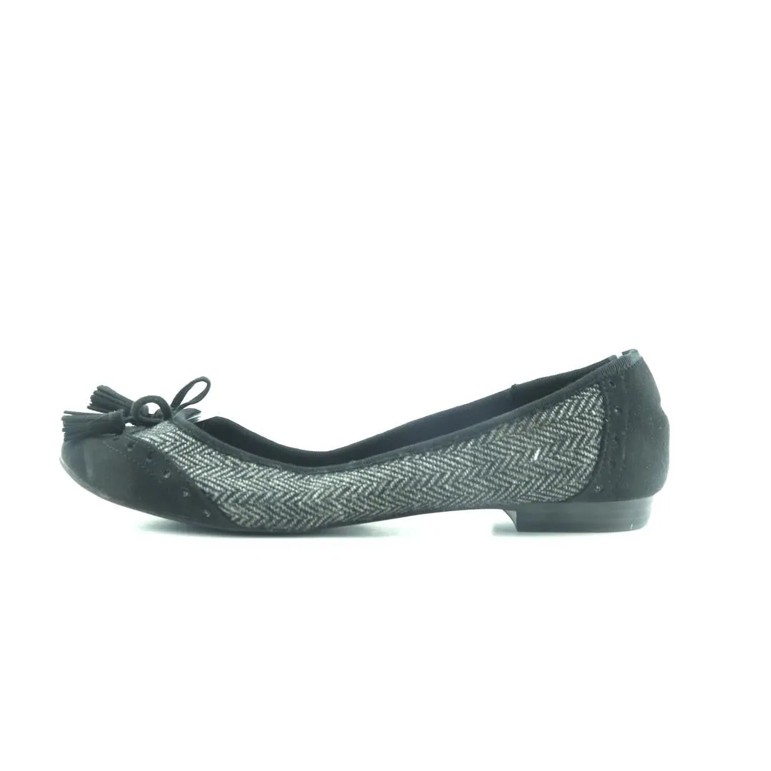 Traditional Brogues KELLY & KATIE .