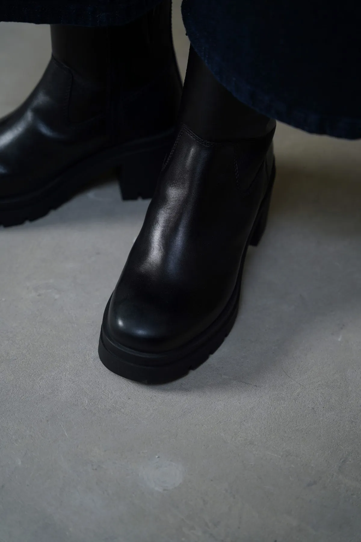 LEATHER PLATFORM BOOTS Son Of Sandlar Boots