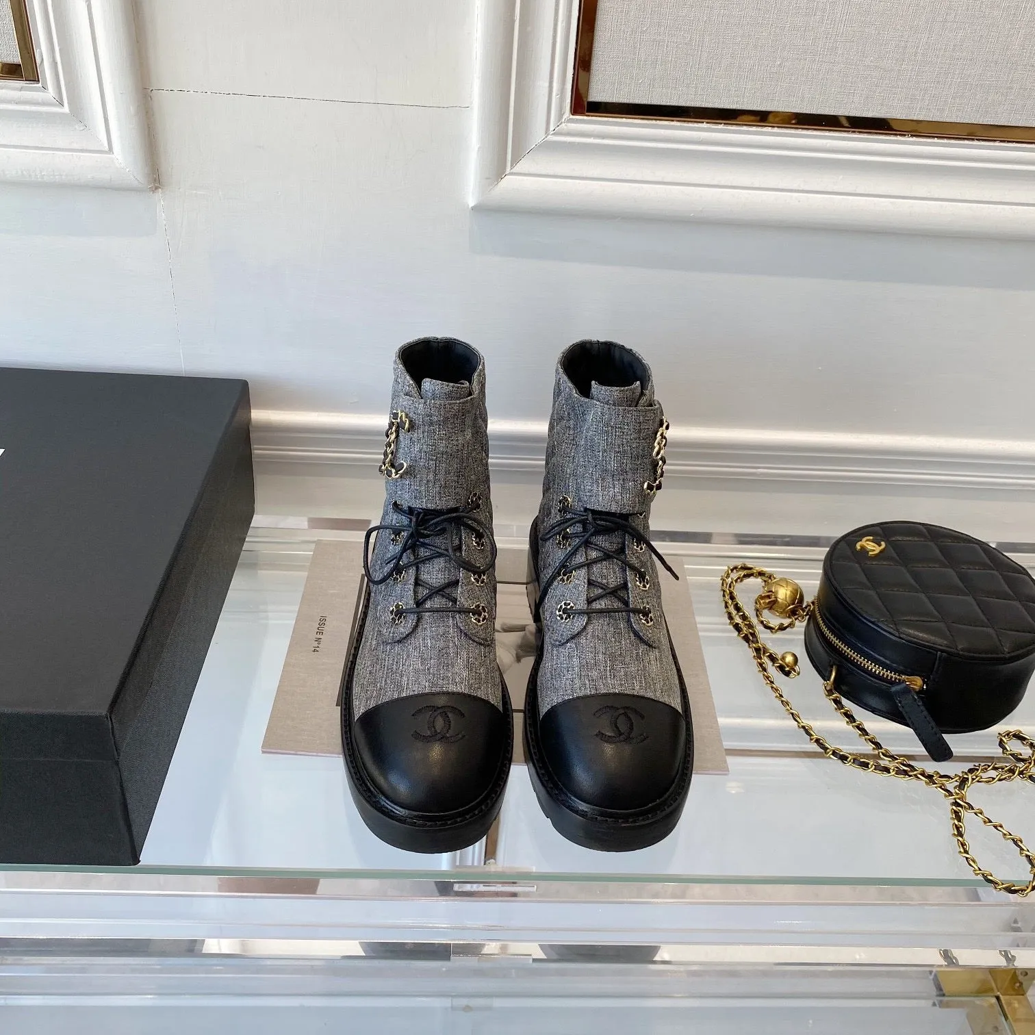 SE731  Size 4-9 Lightweight Trekking Boots