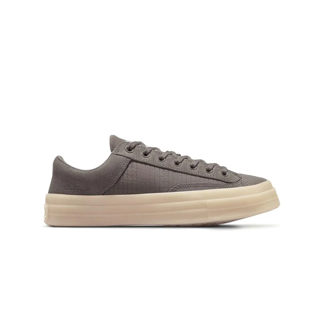 Converse - Unisex Chuck 70 Low Top Shoes (A09145C) Casual Dress Shoes Outfit