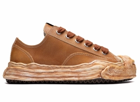 Red Suede Brogues Maison Mihara Yasuhiro Hank Low in Brown