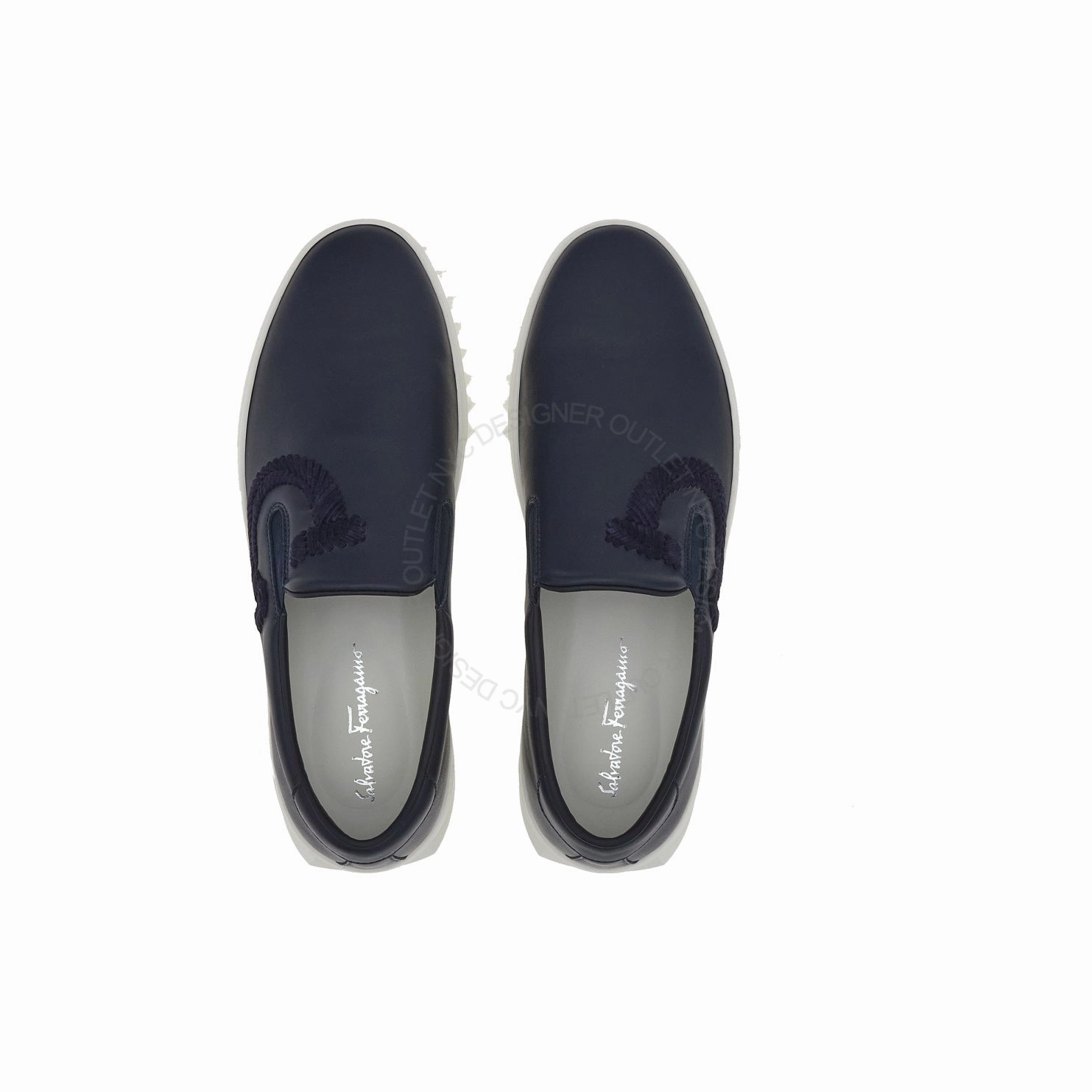 Claudia Ghizzani Brogues Ferragamo Lexus Drivers