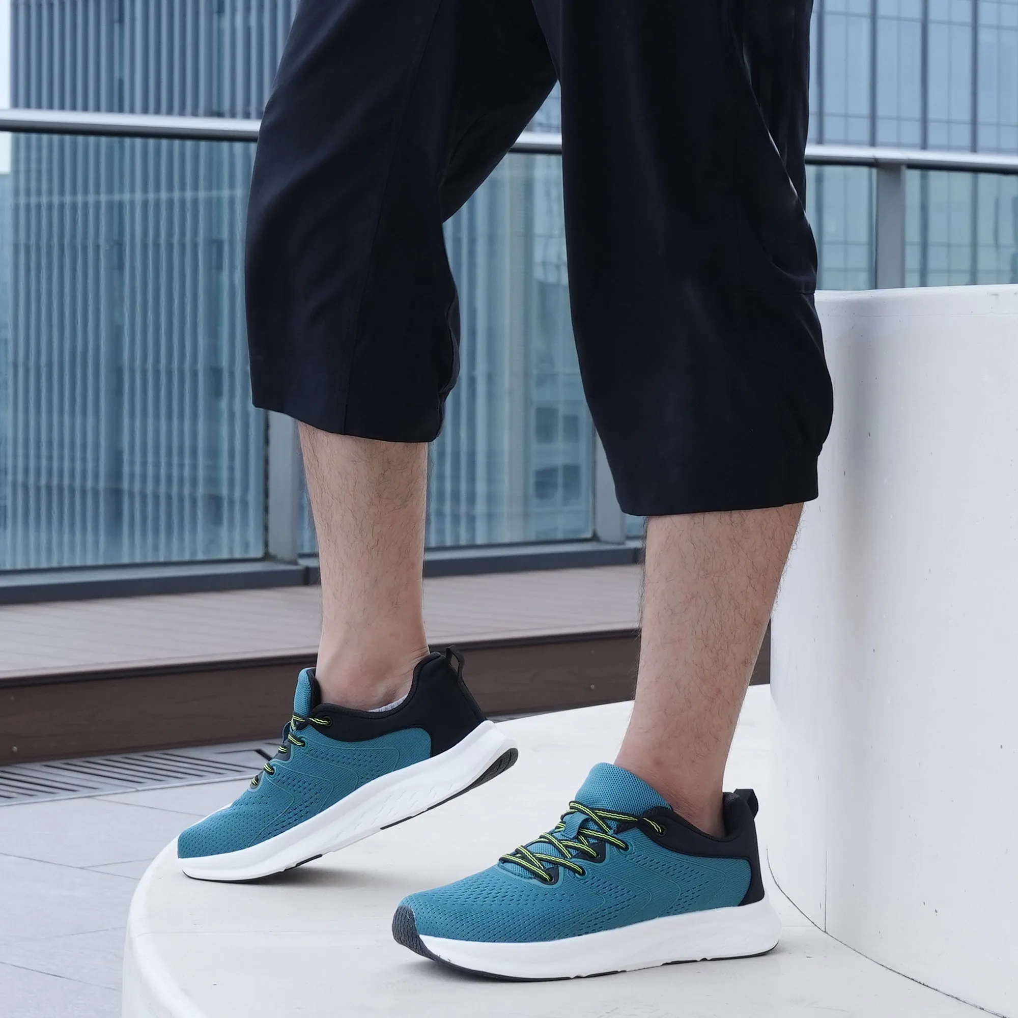 Best Budget Running Shoes 2025 Navy Sneakers Wide Toe Box-Ezra