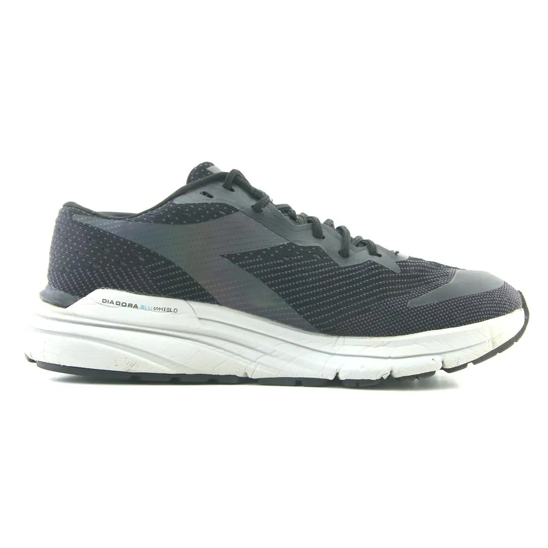 Go Run Running Shoes DIADORA MYTHOS BLUSHIELD 6