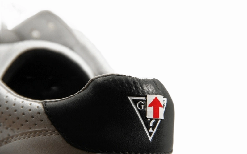 GUESS MEN SHOES Size 43 ROM162 American Classic Kneeland Brogue Cap Toe Oxford