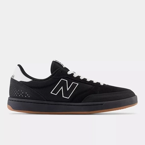 New Balance Numeric 440 Skateboard Shoes - Black / White New Balance Hesi Low 2