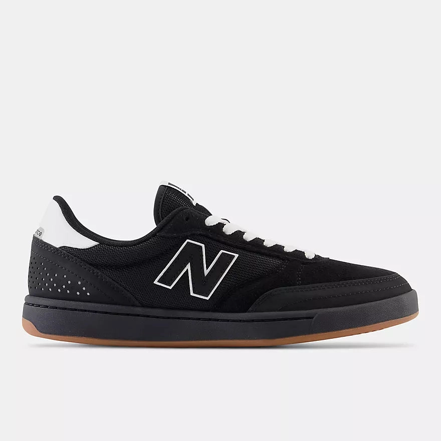 New Balance 990 V4 Mens New Balance Numeric 440 Skateboard Shoes - Black / White