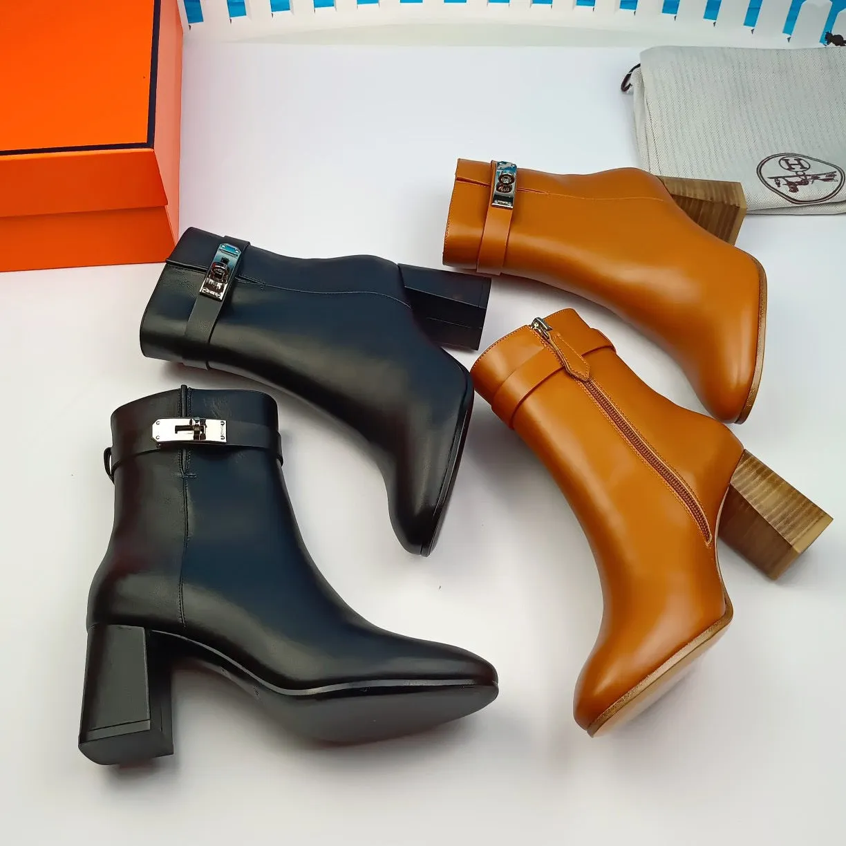 SE658 Size 4-10  Heels:7cm Material: Cowhide  Lining: Sheep skin Sole: Italian leather Dolce Vita Wide Calf Boots