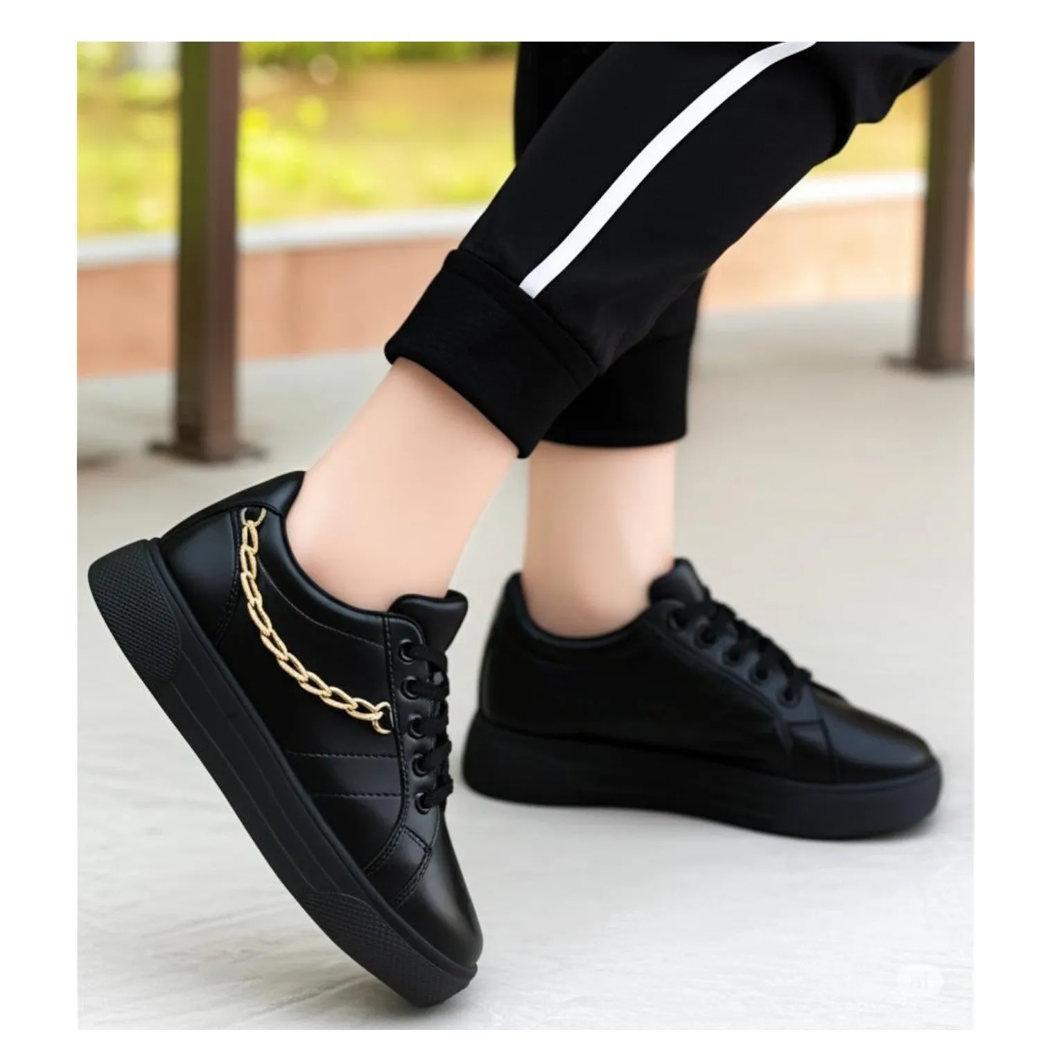 D03 chain sneaker All Suede Brogues